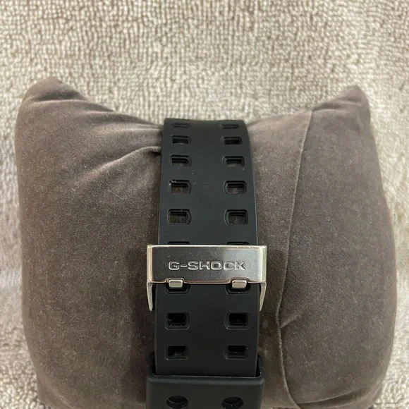 NWOT Casio G-Shock Black and Silver Digital Watch - Picture 2 of 4